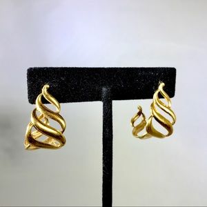 Swirl & Twirl Gold Earrings